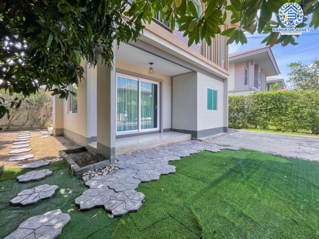 *****บ้านเดี่ยวมือสองย่านนนทบุรี ม.คณาสิริ ศาลายา หลังมุม! คุณภาพระดับแบรนด์ แสนสิริ เนื้อที่ 53.7 ตร.ว. ฟังก์ชัน 4 ห้องนอน 2 ห้องน้ำ 2 ที่จอดรถ แถมฟรี! 4 เครื่องปรับอากาศ ส่วนตัวยิ่งกว่าใคร เชื่อมต่อถ.กาญจนาภิเษก, ถ.บางม่วง-บางคูลัด, ถ.ศาลายา ใกล้ทางด่วน "ศรีรัช" จองเลย!